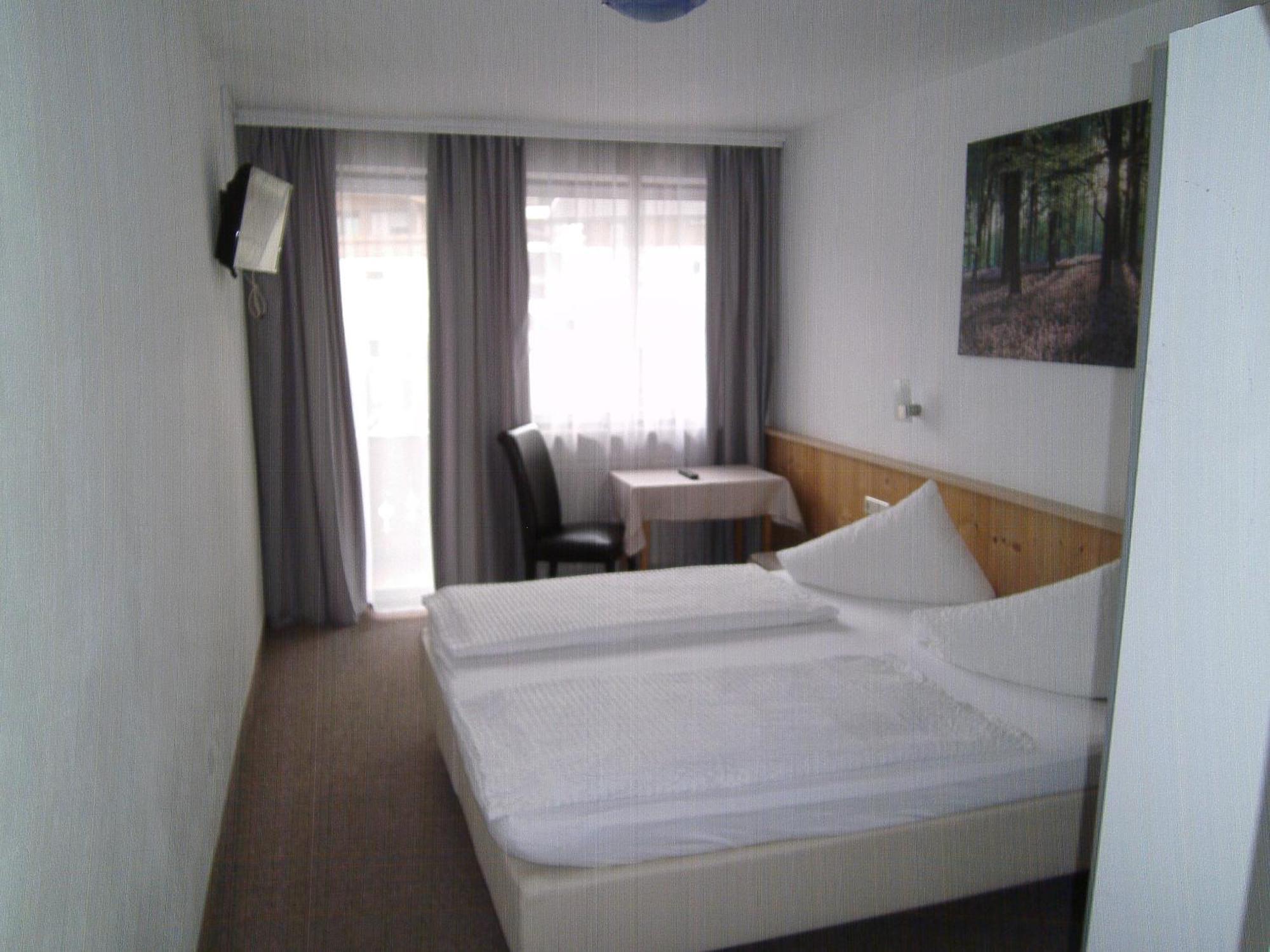 Gasthof Hotel Kirchenwirt Zell am Ziller Bagian luar foto