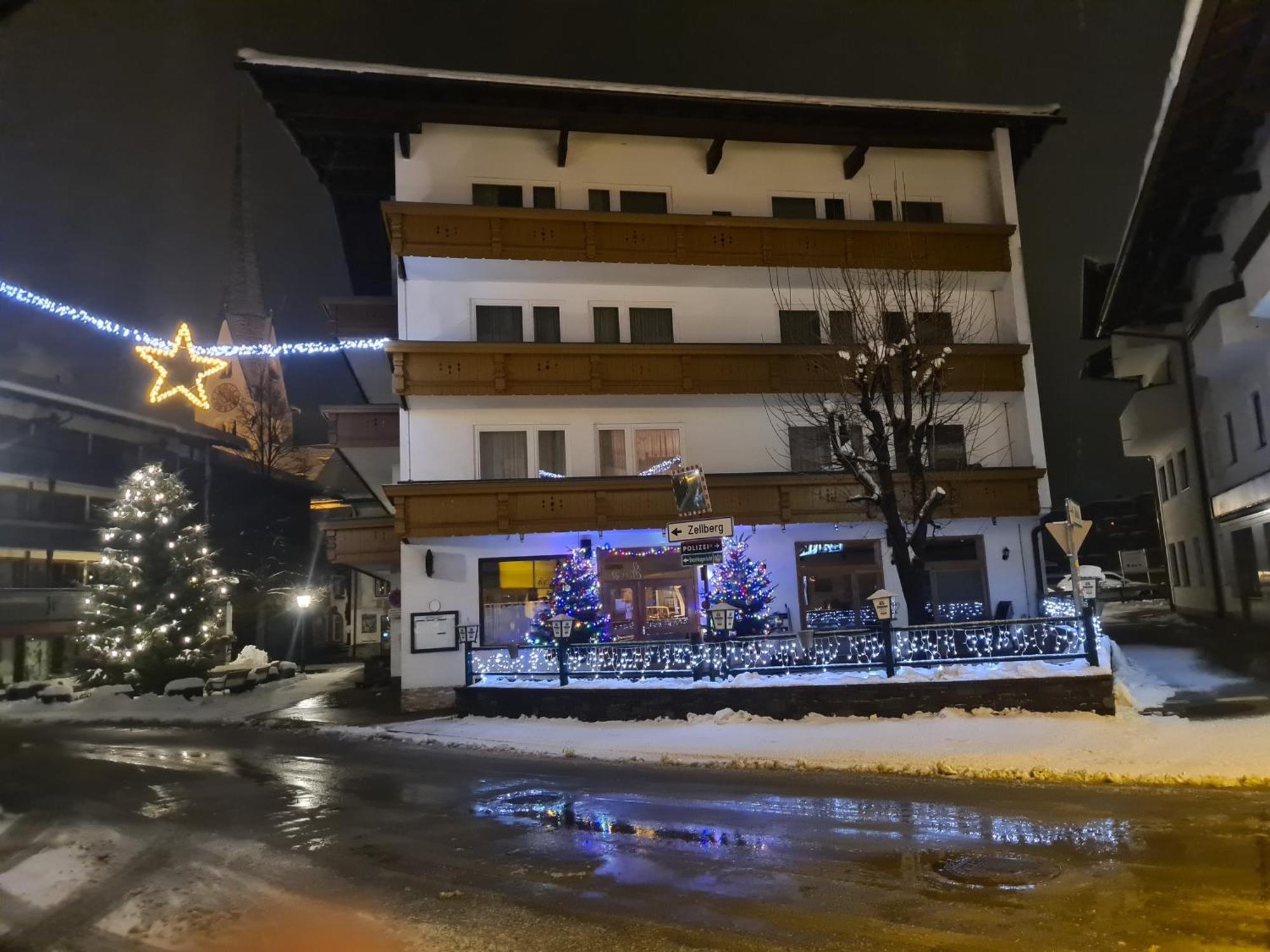 Gasthof Hotel Kirchenwirt Zell am Ziller Bagian luar foto