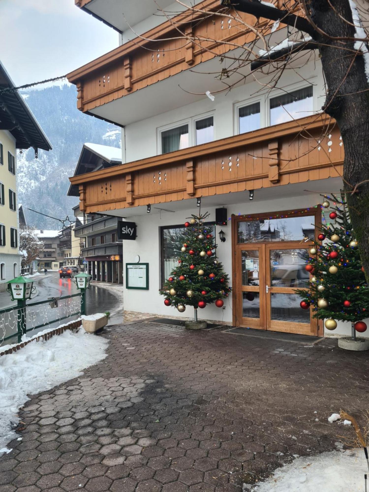 Gasthof Hotel Kirchenwirt Zell am Ziller Bagian luar foto