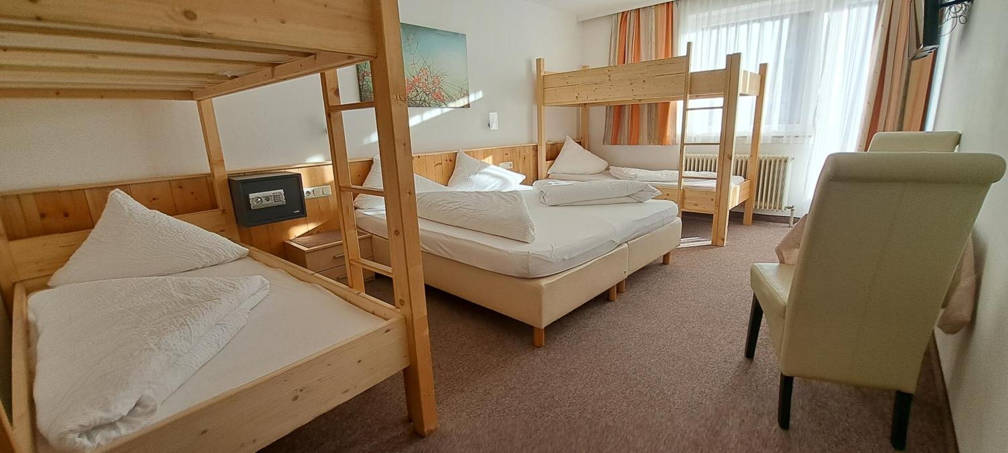 Gasthof Hotel Kirchenwirt Zell am Ziller Bagian luar foto
